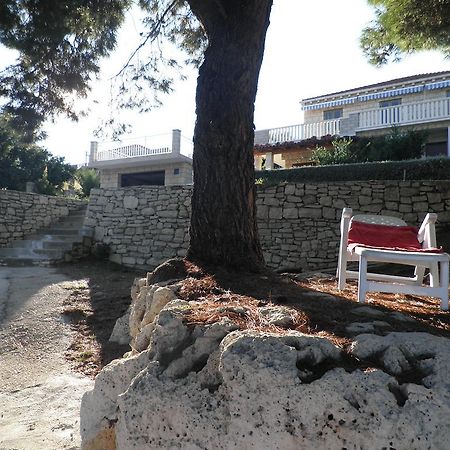 Apartments Holiday Lumbarda Quarto foto