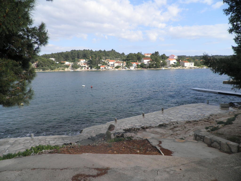Apartments Holiday Lumbarda Quarto foto