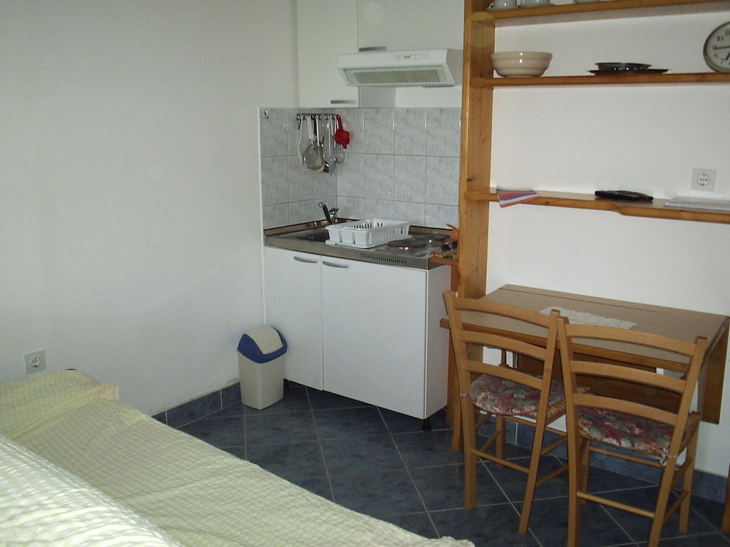 Apartments Holiday Lumbarda Quarto foto